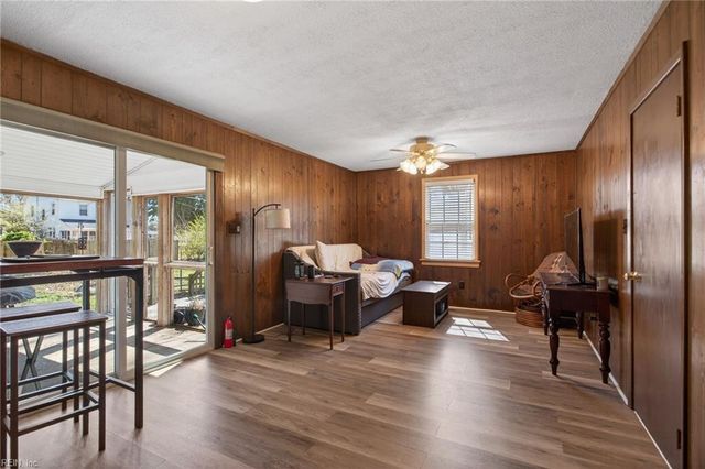 14 Fontaine RD, Newport News, VA 23601