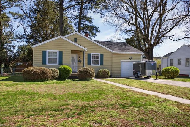 14 Fontaine RD, Newport News, VA 23601