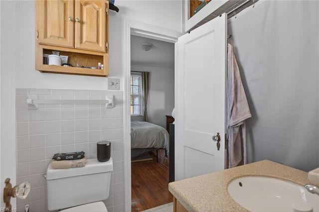 14 Fontaine RD, Newport News, VA 23601