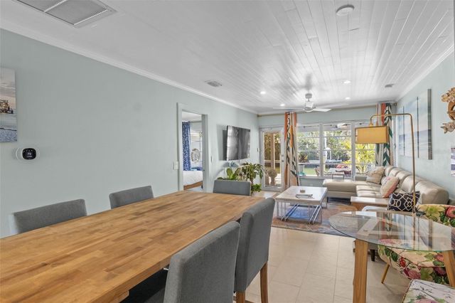 26 SEASIDE COURT, Holmes Beach, FL 34217