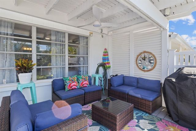 26 SEASIDE COURT, Holmes Beach, FL 34217