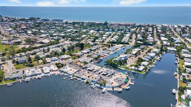 26 SEASIDE COURT, Holmes Beach, FL 34217