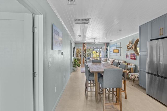 26 SEASIDE COURT, Holmes Beach, FL 34217