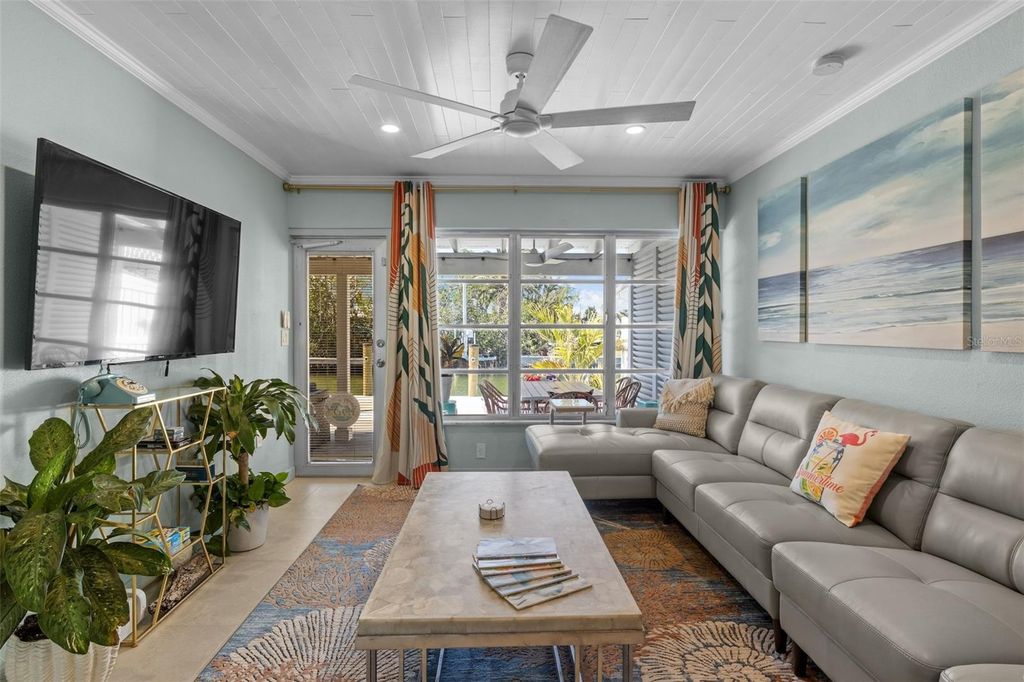 26 SEASIDE COURT, HOLMES BEACH, FL 34217 — photo 3