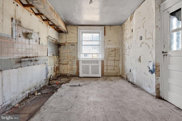 4542 WHITAKER AVE, Philadelphia, PA 19120