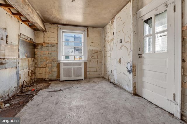 4542 WHITAKER AVE, Philadelphia, PA 19120