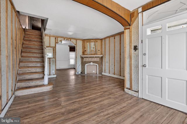 4542 WHITAKER AVE, Philadelphia, PA 19120