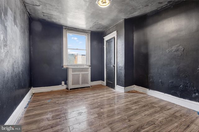 4542 WHITAKER AVE, Philadelphia, PA 19120