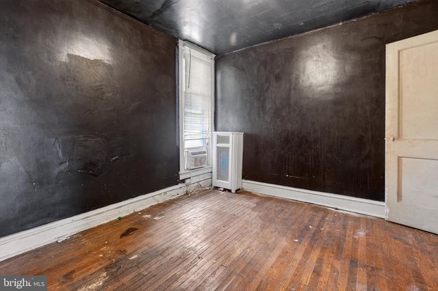 4542 WHITAKER AVE, Philadelphia, PA 19120