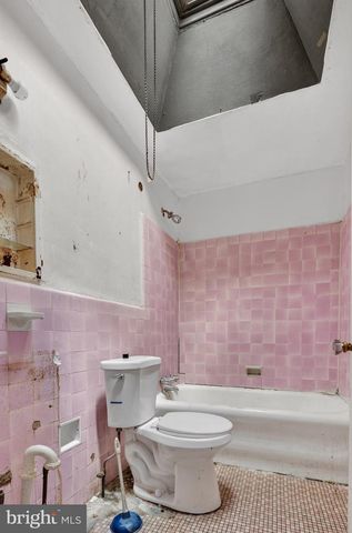 4542 WHITAKER AVE, Philadelphia, PA 19120