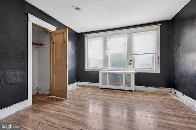 4542 WHITAKER AVE, Philadelphia, PA 19120