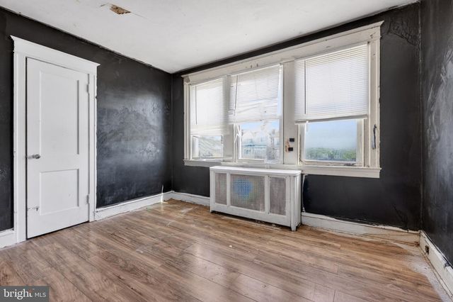 4542 WHITAKER AVE, Philadelphia, PA 19120