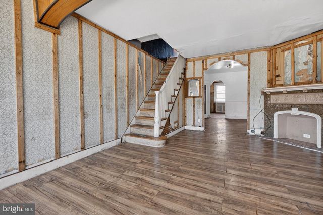 4542 WHITAKER AVE, Philadelphia, PA 19120