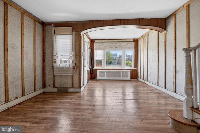 4542 WHITAKER AVE, Philadelphia, PA 19120