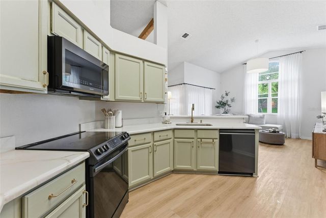 13917 TALLOWRIDGE COURT, Orlando, FL 32837