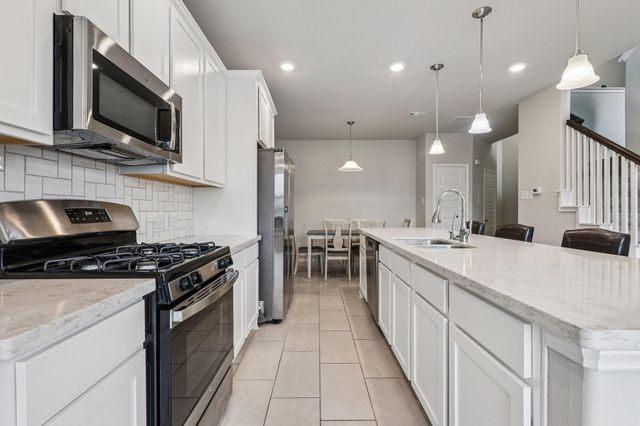 7333 Hinsdale Drive, Pasadena, TX 77505