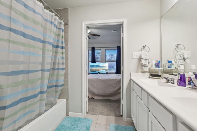 7333 Hinsdale Drive, Pasadena, TX 77505