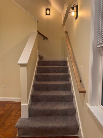 106 N. Franklin St. 2, Holbrook, MA 02343