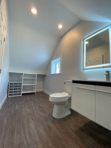 106 N. Franklin St. 2, Holbrook, MA 02343