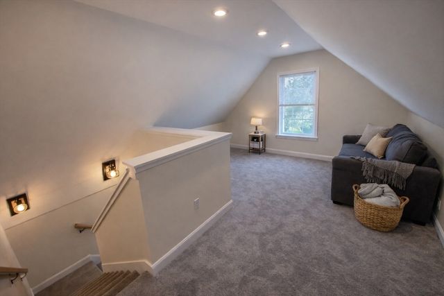 106 N. Franklin St. 2, Holbrook, MA 02343