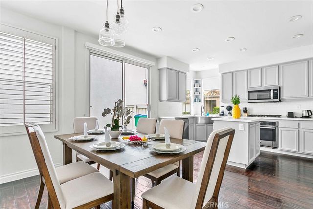 6 Del Carlo, Irvine, CA 92606