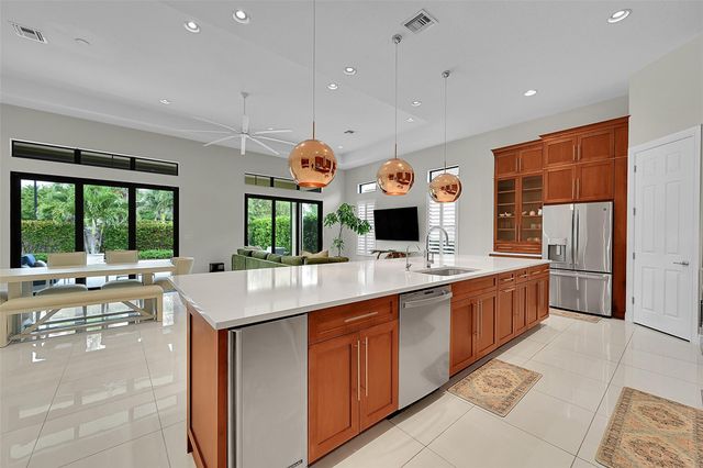 9375 Cantal Cir W, Parkland, FL 33076