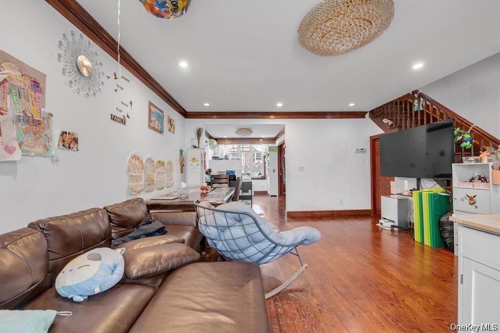 6906 Fresh Meadow Lane, Fresh Meadows, NY 11365 — photo 5