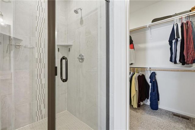 1709 COTTONWOOD CREEK Avenue, Kearney, MO 64060