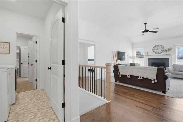 1709 COTTONWOOD CREEK Avenue, Kearney, MO 64060