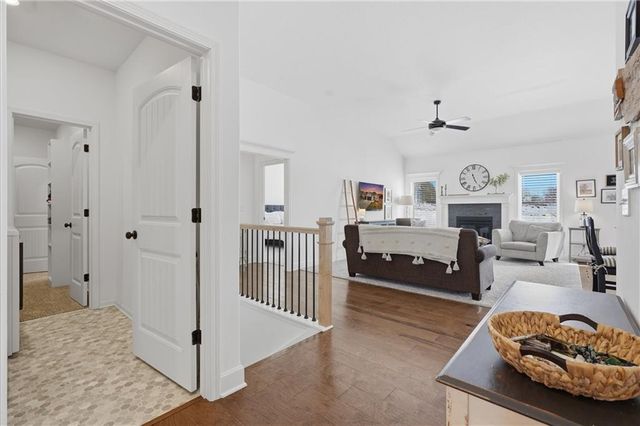 1709 COTTONWOOD CREEK Avenue, Kearney, MO 64060