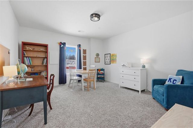 1709 COTTONWOOD CREEK Avenue, Kearney, MO 64060