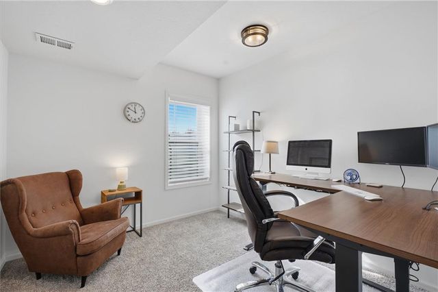 1709 COTTONWOOD CREEK Avenue, Kearney, MO 64060