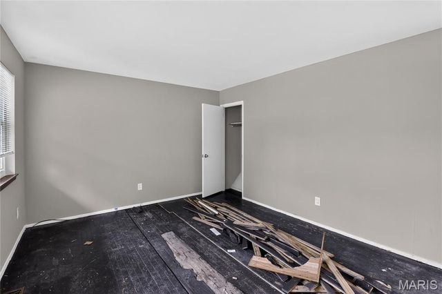 1441 Oliveto Lane, Hazelwood, MO 63042