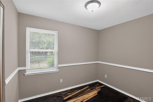 1441 Oliveto Lane, Hazelwood, MO 63042
