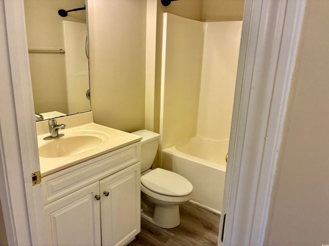 3673 Clay Pond Village Ln Apt 6, Myrtle Beach, SC 29579