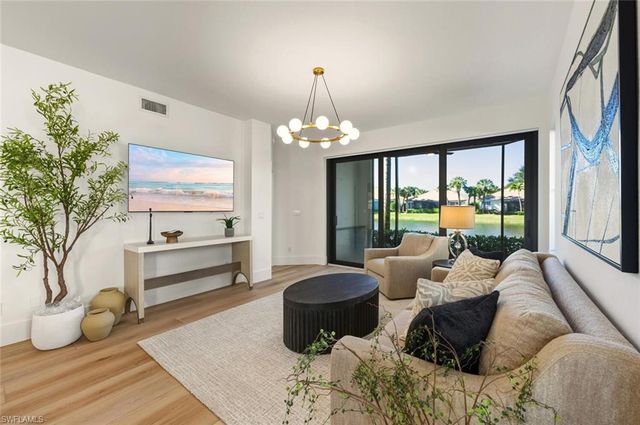 2396 Ravenna BLVD # 102, Naples, FL 34109