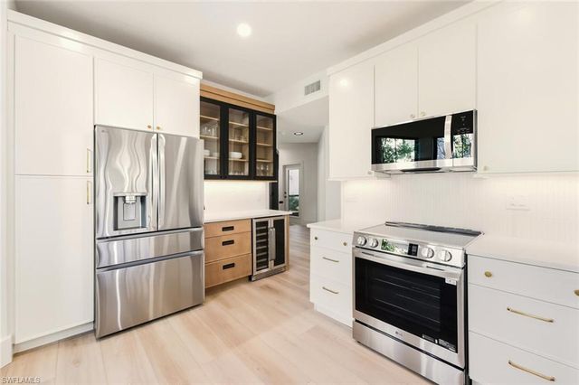 2396 Ravenna BLVD # 102, Naples, FL 34109