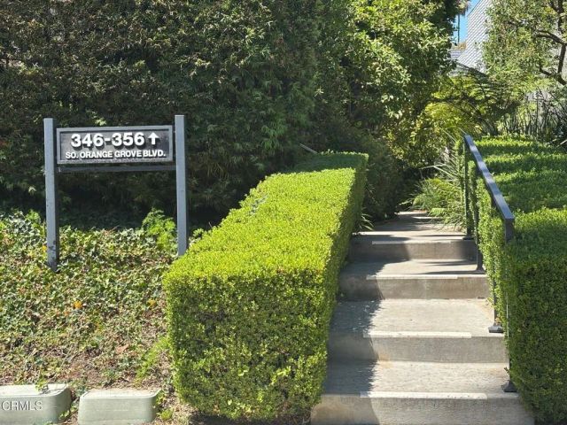 352 S Orange Grove Boulevard 15, Pasadena, CA 91105