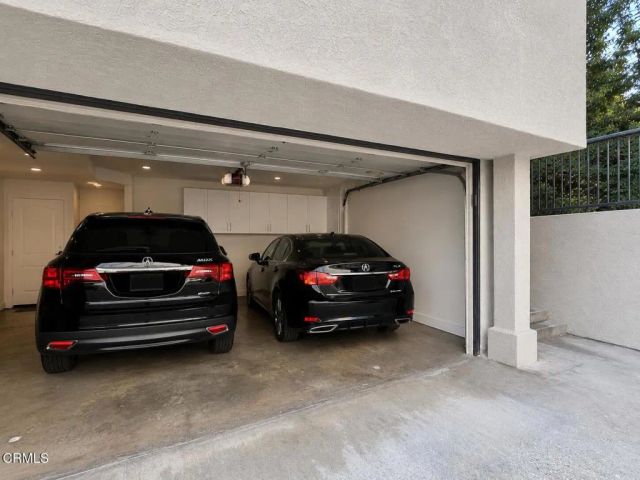 352 S Orange Grove Boulevard 15, Pasadena, CA 91105
