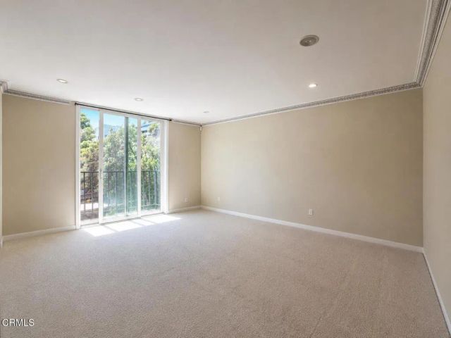 352 S Orange Grove Boulevard 15, Pasadena, CA 91105