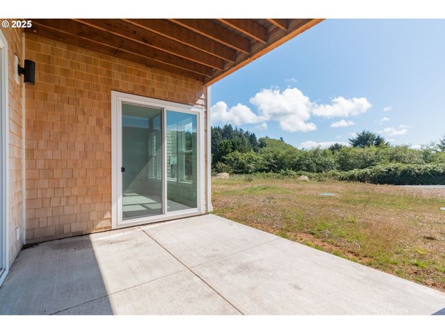 6485 HERON VIEW Dr, Neskowin, OR 97149