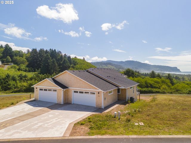 6485 HERON VIEW Dr, Neskowin, OR 97149
