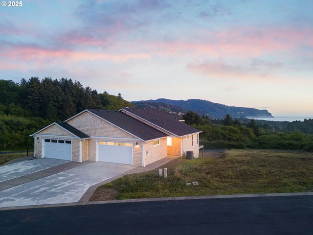 6485 HERON VIEW Dr, Neskowin, OR 97149