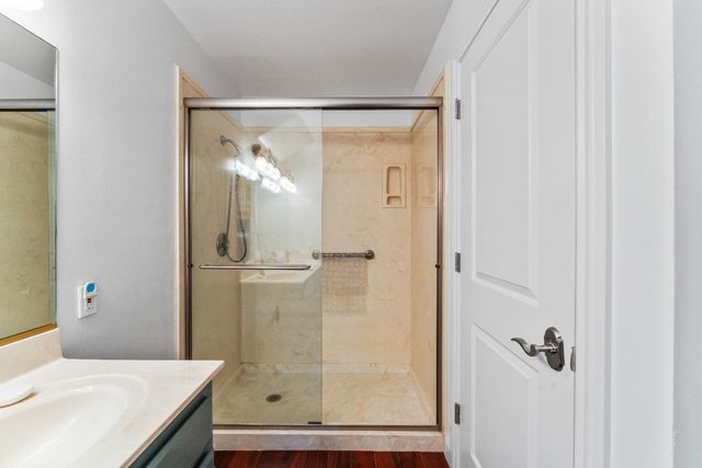 6435 Fairway Ct, Auburn, CA 95602