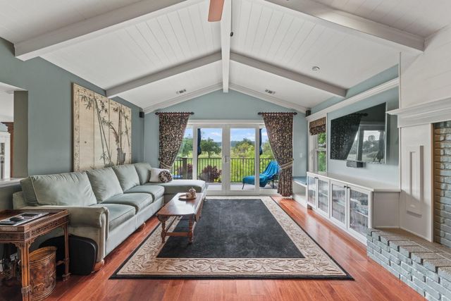 6435 Fairway Ct, Auburn, CA 95602