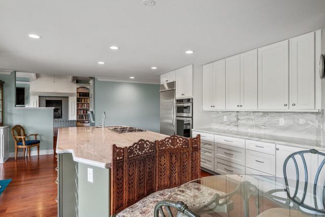 6435 Fairway Ct, Auburn, CA 95602