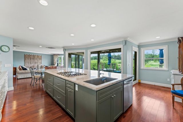 6435 Fairway Ct, Auburn, CA 95602