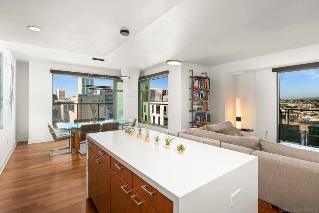 645 Front St 1703, San Diego, CA 92101