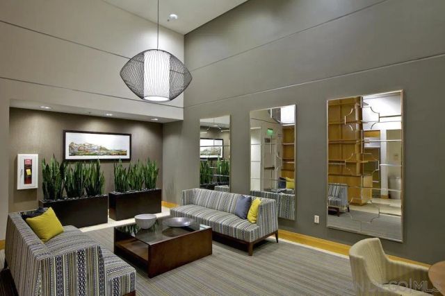 645 Front St 1703, San Diego, CA 92101