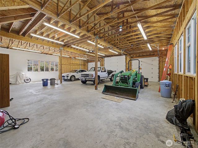 27721 SE 400th Way, Enumclaw, WA 98022